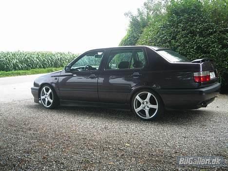 VW vento billede 4