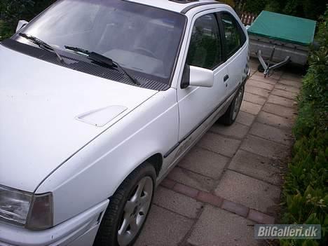 Opel Kadett GSi 16V (solgt) billede 3