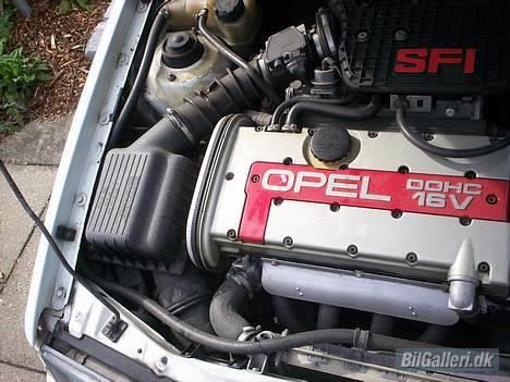 Opel Kadett GSi 16V (solgt) billede 10