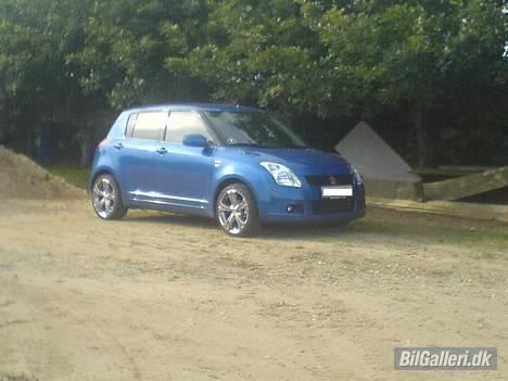 Suzuki SWIFT LOWRIDER! billede 3