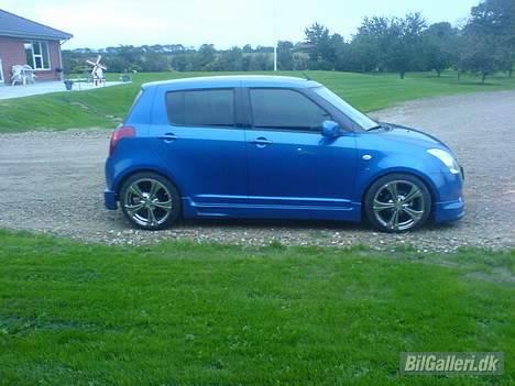 Suzuki SWIFT LOWRIDER! billede 4