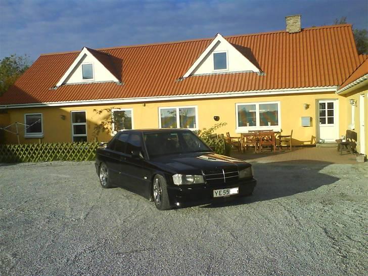 Mercedes Benz 190 2,5 Turbo D  *SOLGT* billede 10