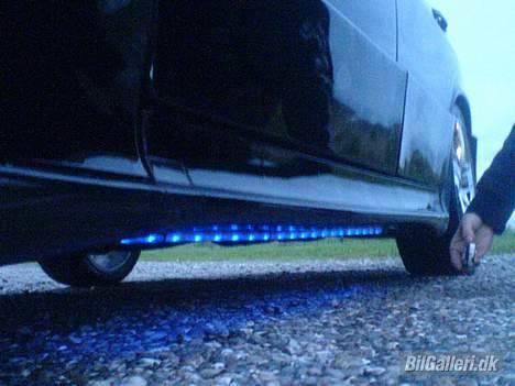 Mercedes Benz 190 2,5 Turbo D  *SOLGT* - Varad Led Undercar kit billede 12