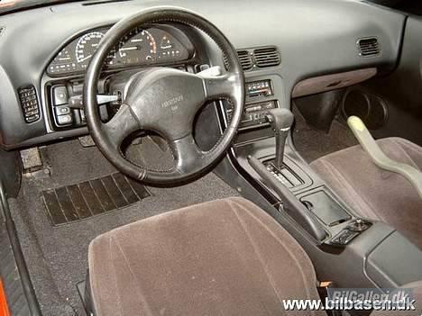 Nissan 200sx SOLGT - Kabinen. Lidt 90´er måske. billede 5