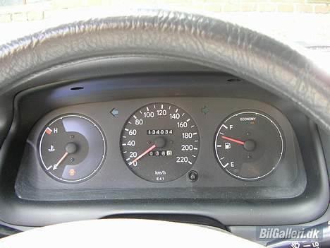 Toyota corolla champ billede 8