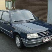 Peugeot 309 Kick *DØD/SOLGT*