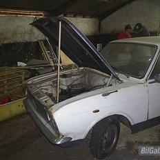 Ford Cortina MK2 Deluxe