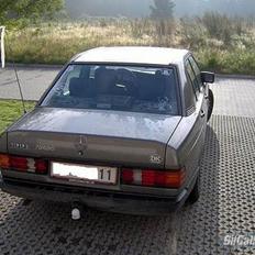 Mercedes Benz 190E  2,0 automatic SOLGT