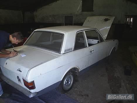 Ford Cortina MK2 Deluxe - Igen hvor vi fandt den... billede 3