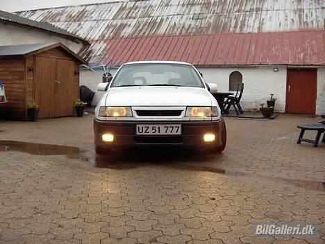 Opel vectra (Solgt) billede 1