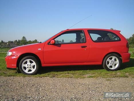 Nissan Almera Srx *Solgt* billede 4