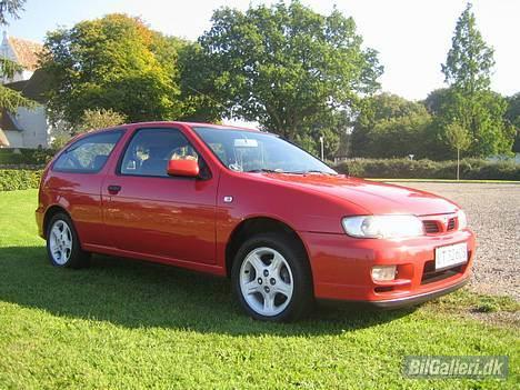 Nissan Almera Srx *Solgt* billede 5