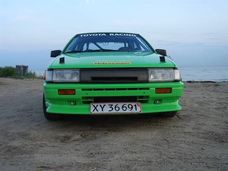 Toyota Corolla Coupé rallybil billede 2