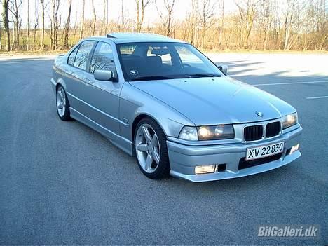BMW 325 TDS billede 4