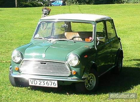 Mini Mascot 850 (SOLGT) - Mascot´en i solen. billede 1