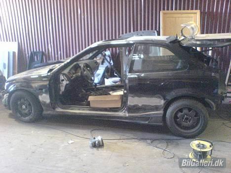 Honda Civic 1.6 VTI SOLGT billede 2