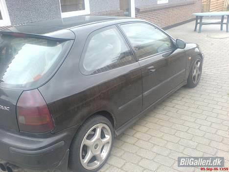 Honda Civic 1.6 VTI SOLGT billede 3