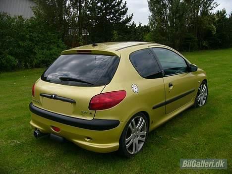 Peugeot 206 S16 Guldklumpen Solgt billede 3