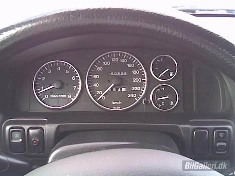 Mazda 323 F  billede 5