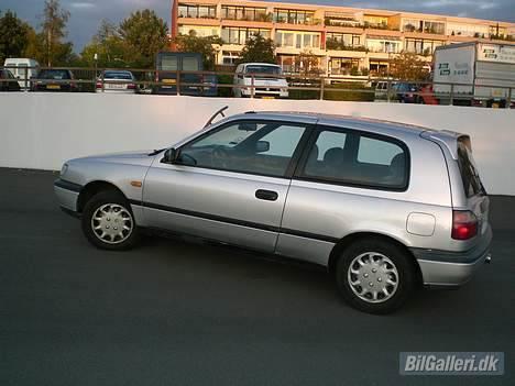 Nissan Sunny N14 billede 3