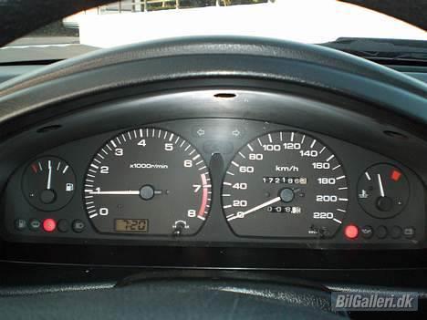 Nissan Sunny N14 billede 10