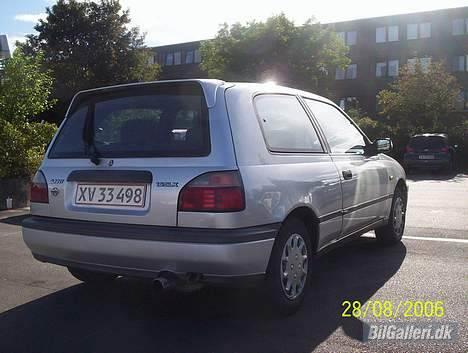 Nissan Sunny N14 billede 16