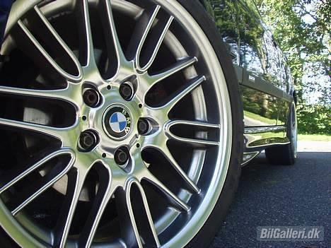 BMW 320i solgt.. billede 11