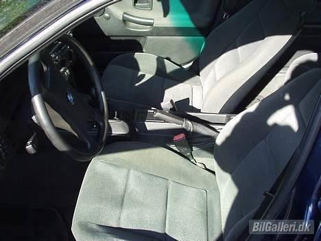 BMW 320i solgt.. billede 13