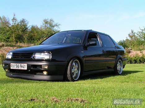 VW vento 2,0 solgt. billede 5