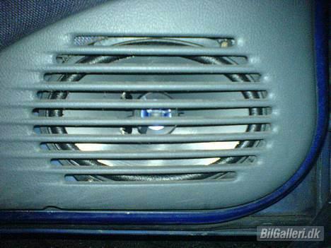 Fiat Bravo 1.6 16V (SOLGT) - Så kom der Clarion 5x7 højtalere i. billede 20