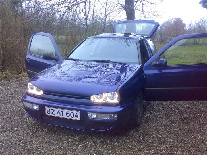 VW Golf3 pink floyd (solgt) billede 7