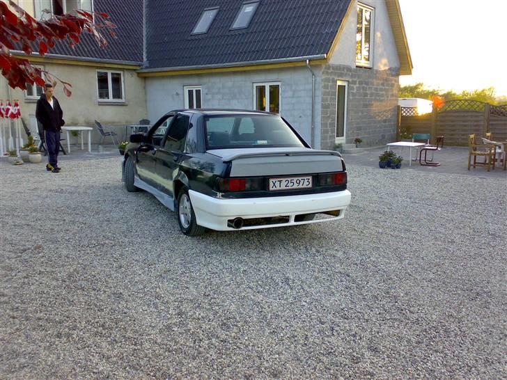 Ford Sierra 2.0 GT [SOLGT] - Skærmforøgere monteret og udspartlet..... billede 16