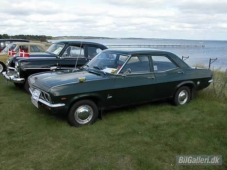 Vauxhall Victor FD 1600 Super - Blandt 400 køretøjer til Lundø Classic Motor Show, hvor vi bare havde en super god dag. billede 19