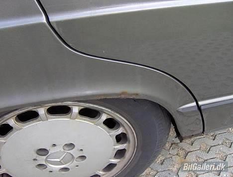 Mercedes Benz 190E  2,0 automatic SOLGT billede 8