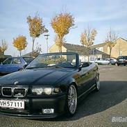 BMW BMW 320 CAB 