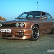 BMW 325I  --Solgt--