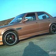 BMW 325I  --Solgt--