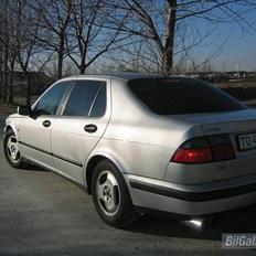 Saab 9-5