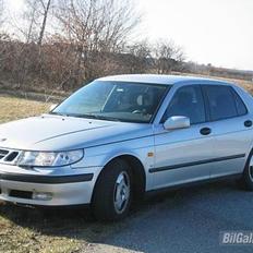 Saab 9-5