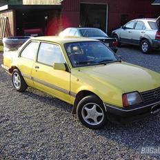 Opel Ascona C  "Den Gule Enke"
