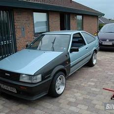 Toyota AE86 Corolla GT Coupe