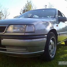 Opel vectra 2000 look solgt