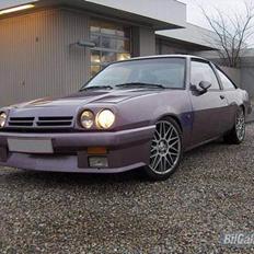 Opel Manta B 2.0