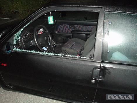 Peugeot 106 GTI R.I.P. - det er bare det beste man kan komme ud til!!!!!!! billede 12