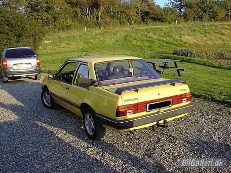 Opel Ascona C  "Den Gule Enke" - Koldt ..  billede 5
