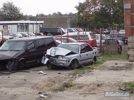 Toyota Carina II   - sådan ser den desværre ud nu.. R.I.P. billede 7