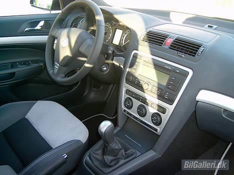 Skoda Octavia 2,0 Tdi RS Solgt billede 7