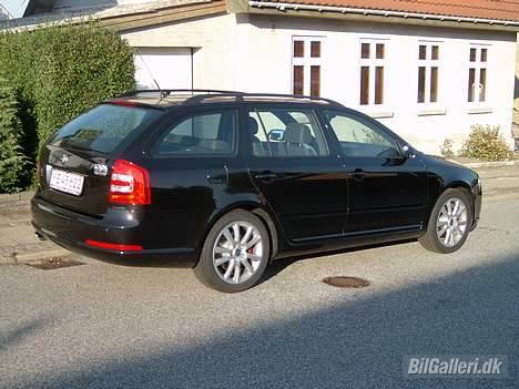 Skoda Octavia 2,0 Tdi RS Solgt billede 9