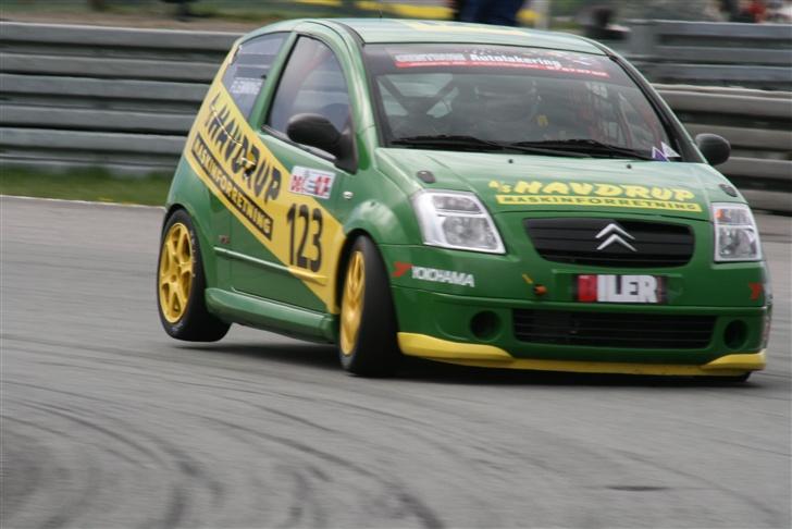 Citroën C2 VTS - Rundt i depotsvinget på Ring Djursland 28/4 2007 billede 5
