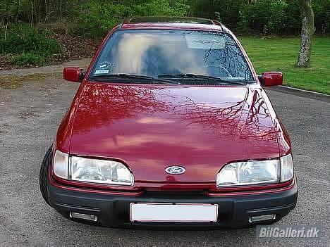 Ford sierra. solgt billede 4